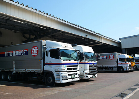 日通トランスポート車両1